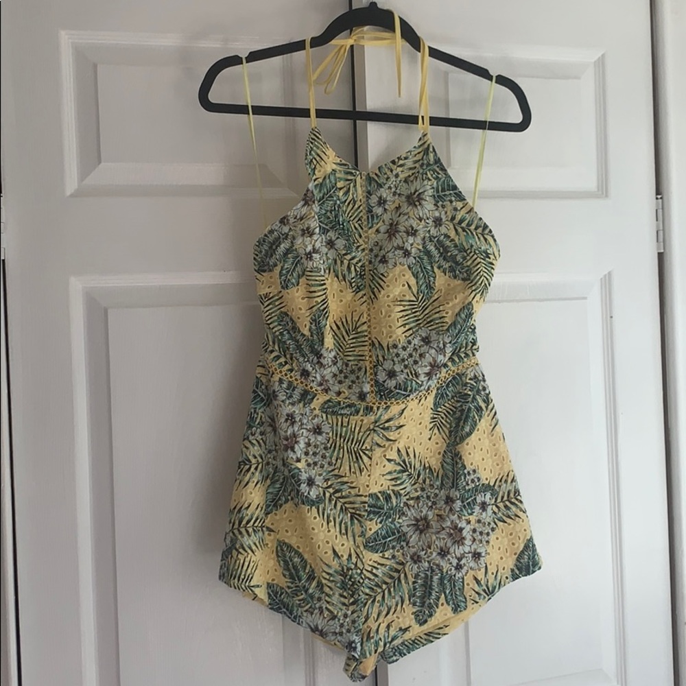 BB Dakota yellow romper NWT